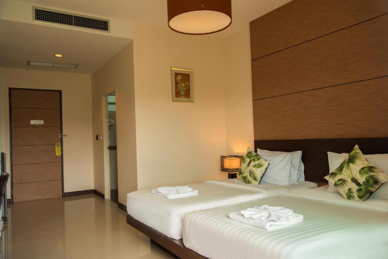 Jula Place Hotel Chalong Exterior photo