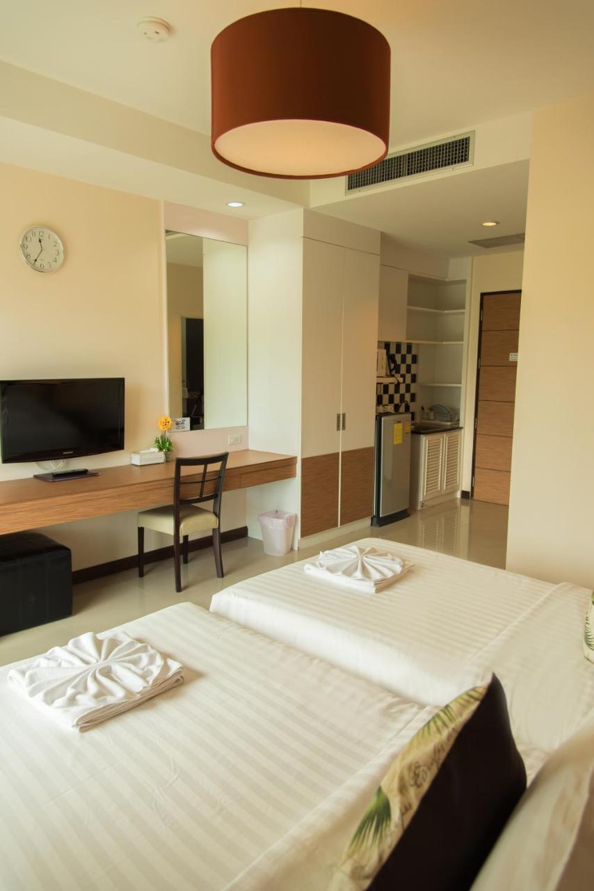 Jula Place Hotel Chalong Exterior photo