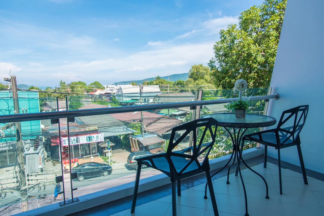 Jula Place Hotel Chalong Exterior photo