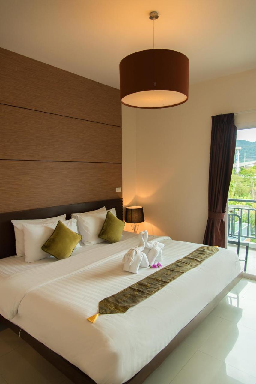 Jula Place Hotel Chalong Exterior photo